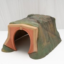 Tri-ang OO Gauge Model Railway Triang Single Rail Tunnel