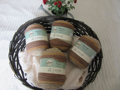 Aldi crafty knitting ombre - aldi, so