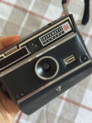 Kodak instamatic 100 vintage - kodak,