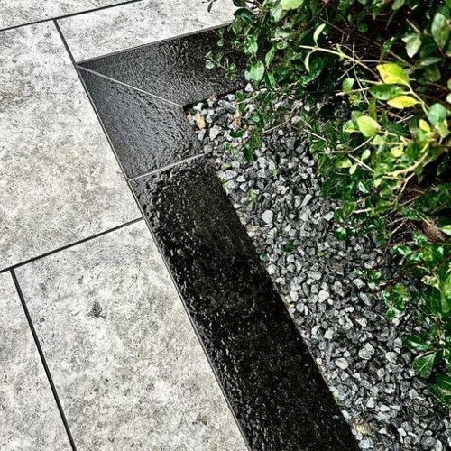 Black basalt 900x200 linear - black,