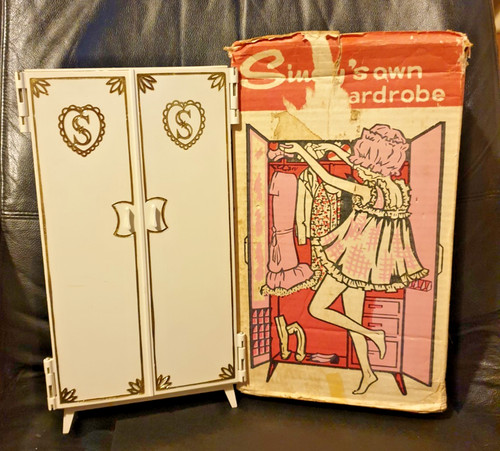Vintage sindy own wardrobe - vintage,