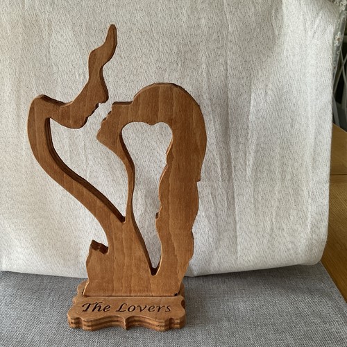 Wooden kissing couple - , ornament
