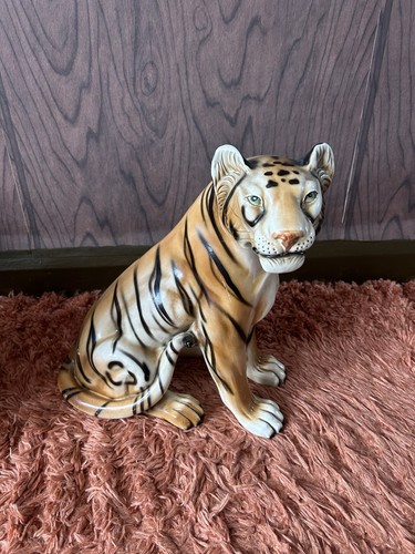 Vintage mid century - century, tiger