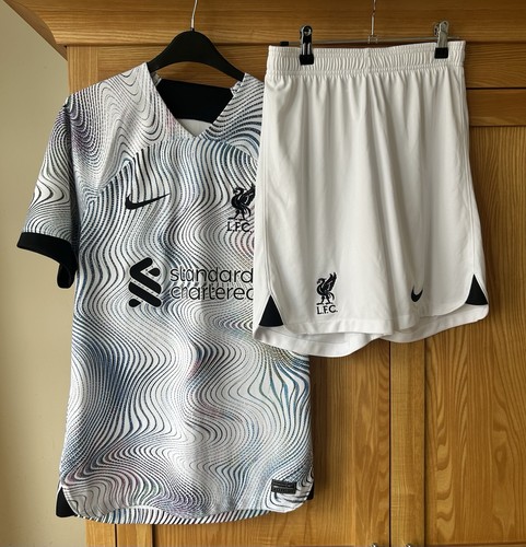 Men lfc 2022 away - men’s,