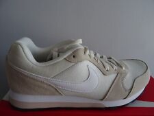 Nike MD Runner 2 women's