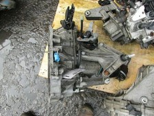 2010 RENAULT CLIO 1.2 TURBO 5 SPEED MANUAL GEARBOX - 90 DAYS WARRANTY 7701723422