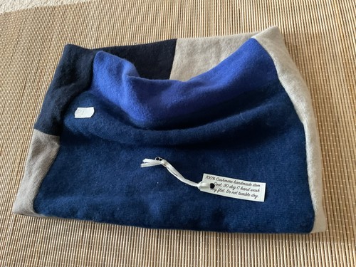 100 cashmere redbone snood - cashmere,