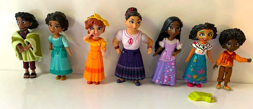 Encanto family 3inch figurine - encanto,