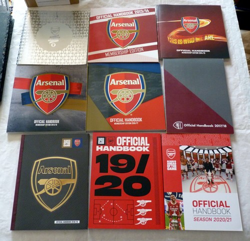 Arsenal 8 handbooks - f.c.,
