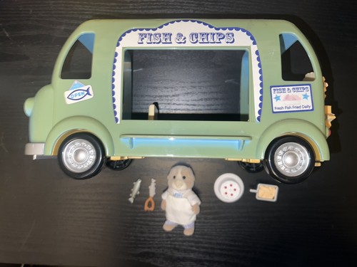 Sylvanian families fish and - families,