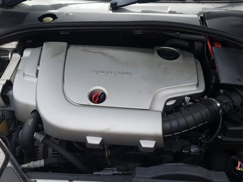 Volvo v70 d5 - 2.4,
