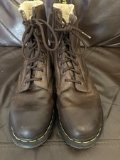 Dr Martens Woman’s Serena Boots Size 7