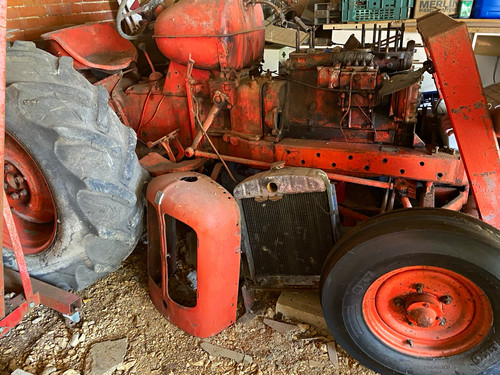 Vintage tractor nuffield no - tractor.,