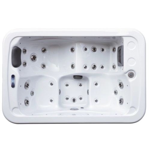 Seater small hot - 3, spa