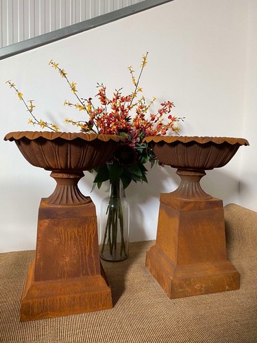 Pair rusty cast iron tazza - rusty,
