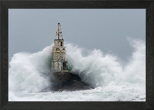 Perfect sea storm Framed Wall
