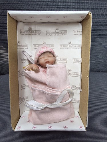 Ashton drake tiny - ashton, doll