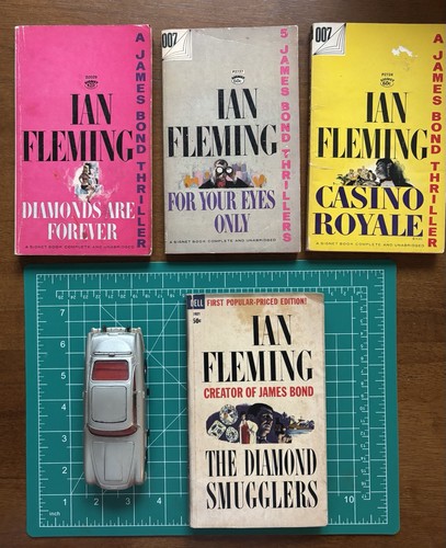 Lot vintage james bond - bond, 007