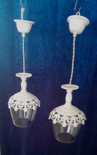 Old french hanging - french,