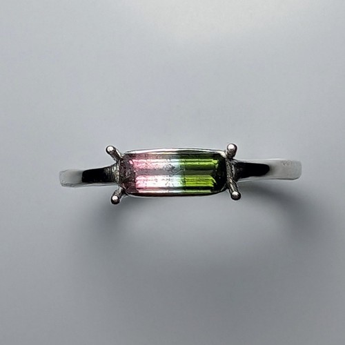 51ct natural colour - natural, bi-colour