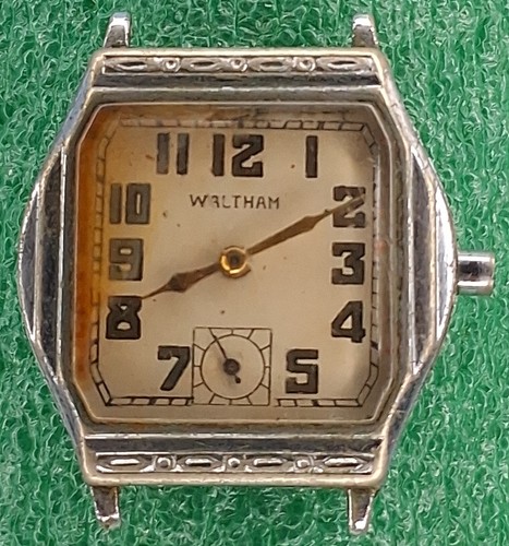 Lot w1668 mens - waltham, art