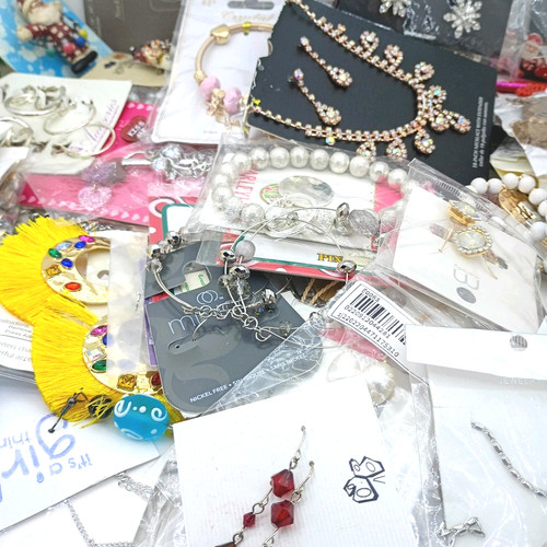New fashion jewelry lot 125 - jewelry, 125+