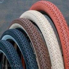 26" Goodyear G3Pt Balloon