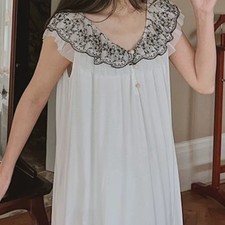 Modal Sleeveless Lace V-Neck Nightgown – Long Peignoir Princess Sleepwear