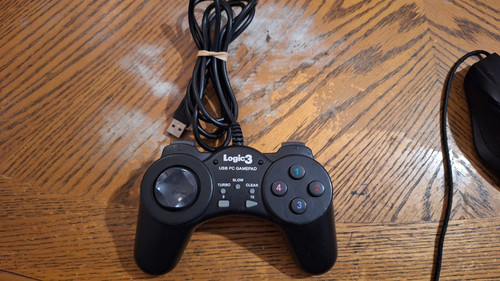 Genuine logic3 usb gamepad - genuine,