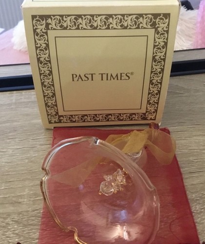 Past times vintage - glass, bell