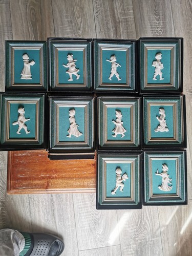 Vintage royal hampshire art - 10,