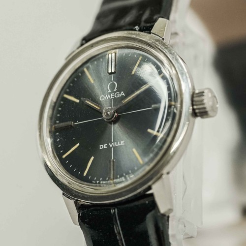 Rare mint vintage omega - *n,