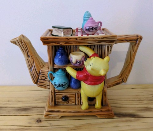 Disney winnie the pooh - winnie, hutch