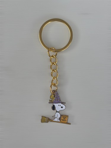Cute cartoon snoopy - **,