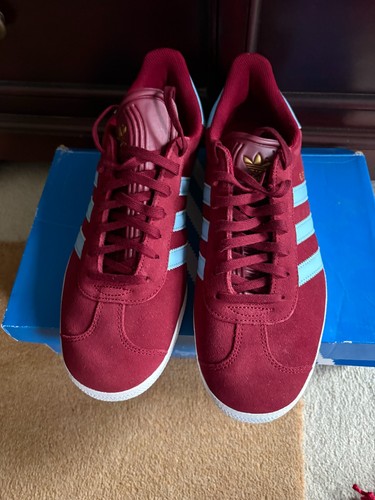 Adidas gazelles size 8 - -,
