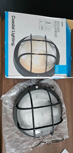 Round bulkhead light - bulkhead,