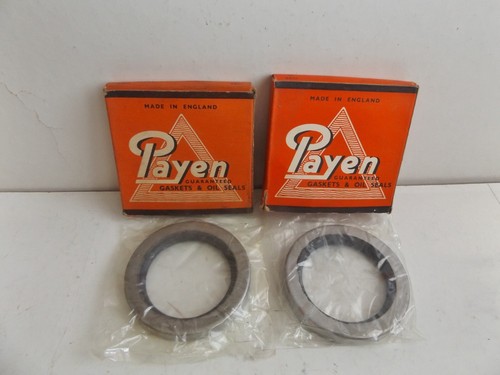 Front hub oil seals austin - hub,