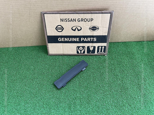 Nissan elgrand ne51 - nissan, e51