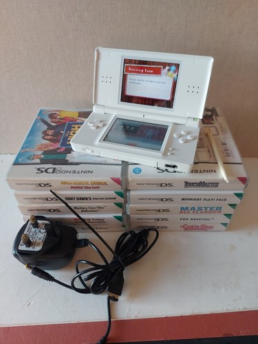 Nintendo lite polar white - nintendo, ds