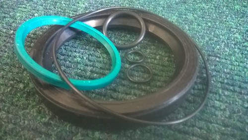 Fairey overdrive oil seal - overdrive,