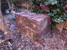 Job Lot ~400 Reclaimed Red