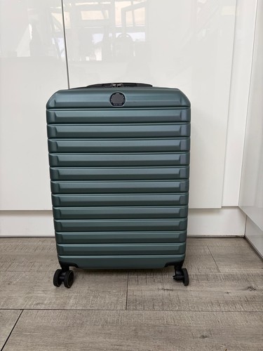Delsey medium hard - medium,