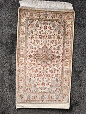 silk rugs and carpets
