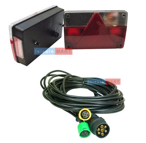 Pair rear trailer - of,