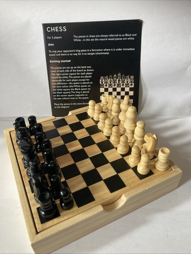 Wooden travel chess - chess, set