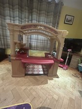 Step2 Grand Walk in Kitchen.