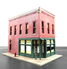 HO BUILDING CORNER BAR JOHNS