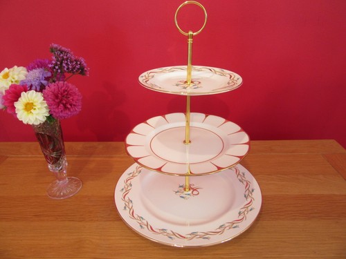 Stunning vintage bone china - vintage,