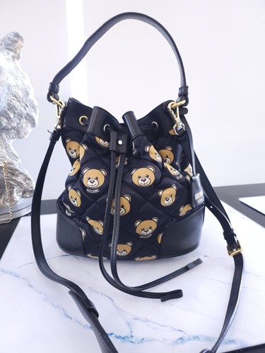 Moschino quilted teddy bear - moschino,