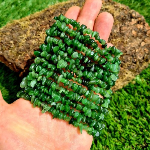 Vibrant green nephrite - vibrant,